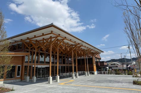 武蔵五日市駅前拠点施設「フレア五日市」 あきる野市：サムネイル